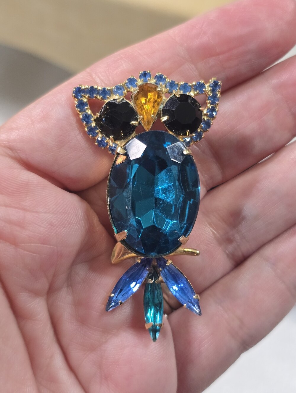 Vintage Owl Colorful Lucite Belly & Rhinestone Figural Brooch